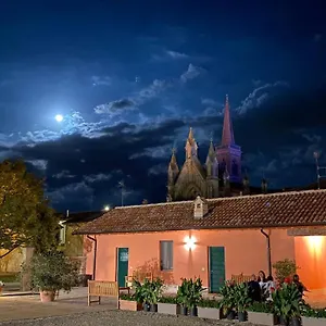  Farm stay Pizzavacca Italy